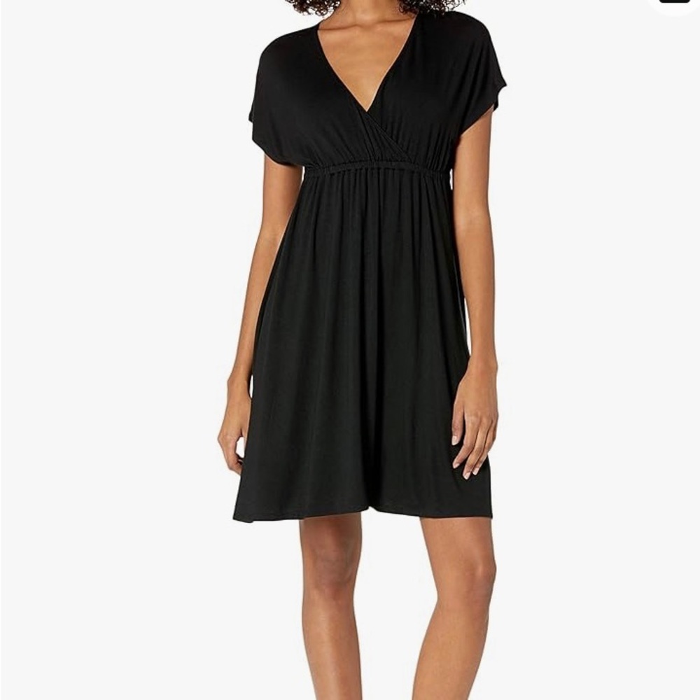 AMAZON ESSENTIAL DRESS SIZE M BLACK NEW